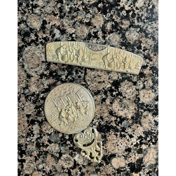 Baby or Infant's mirror and comb, Silver Plate - Picture 1 of 2